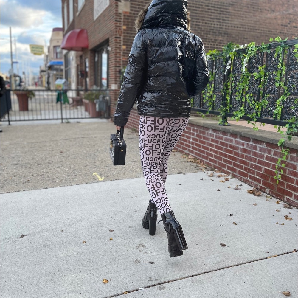 F OFF leggings